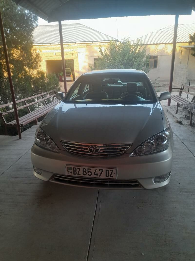 Toyota Camry 2004 - 200 000 TMT - Дашогуз - img 8