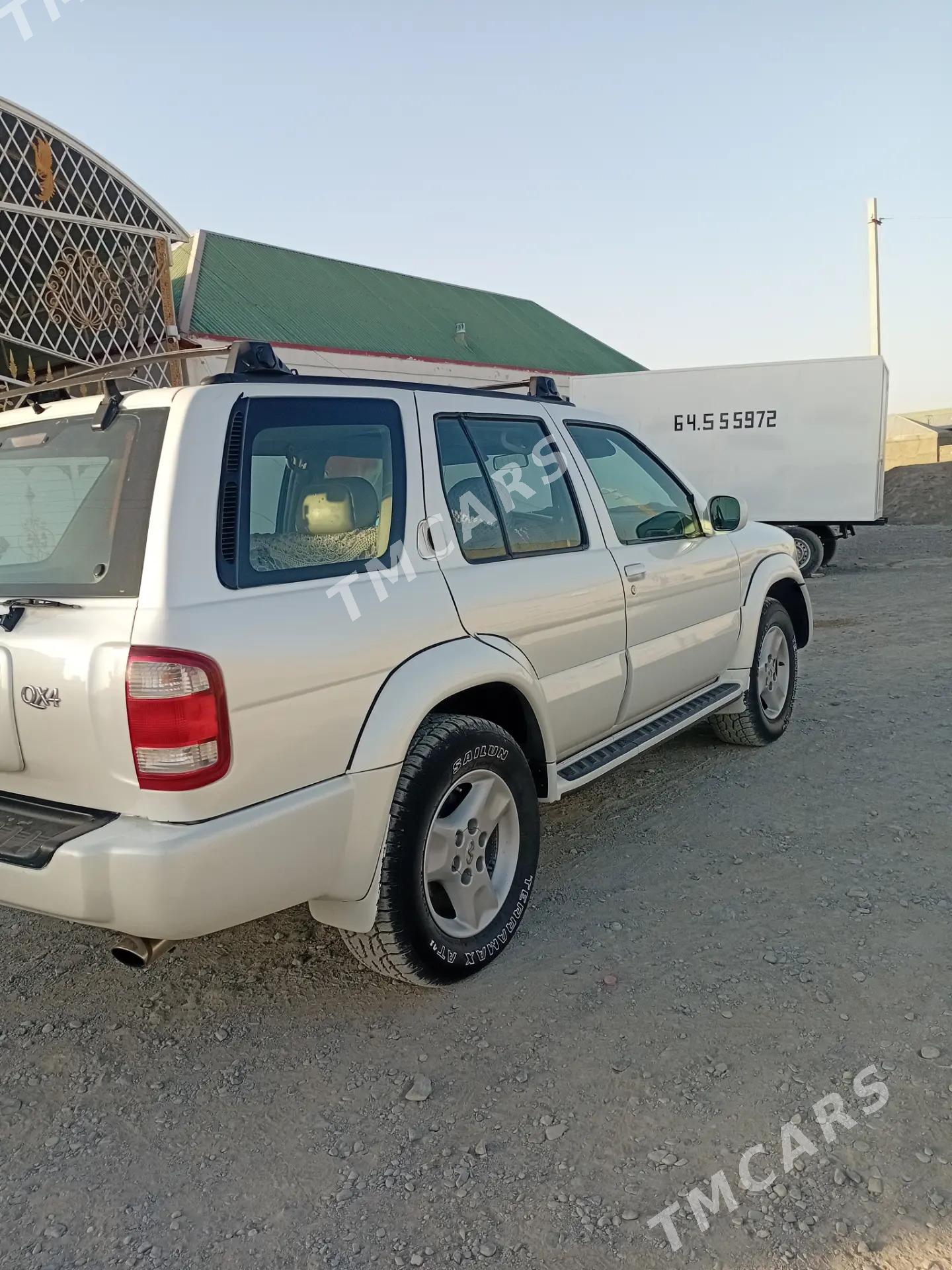 Infiniti QX4 2001 - 120 000 TMT - Bäherden - img 3