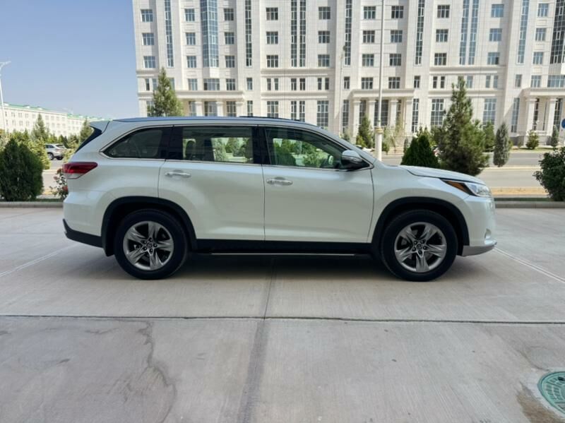 Toyota Highlander 2016 - 400 000 TMT - Aşgabat - img 6