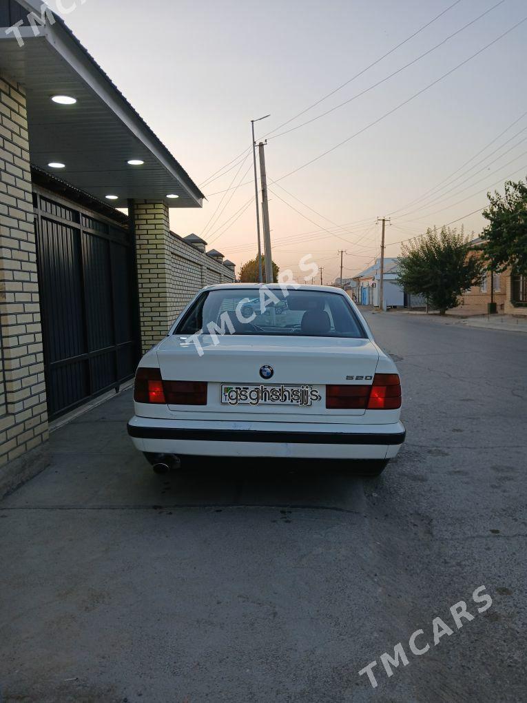BMW 520 1990 - 54 000 TMT - Мары - img 3