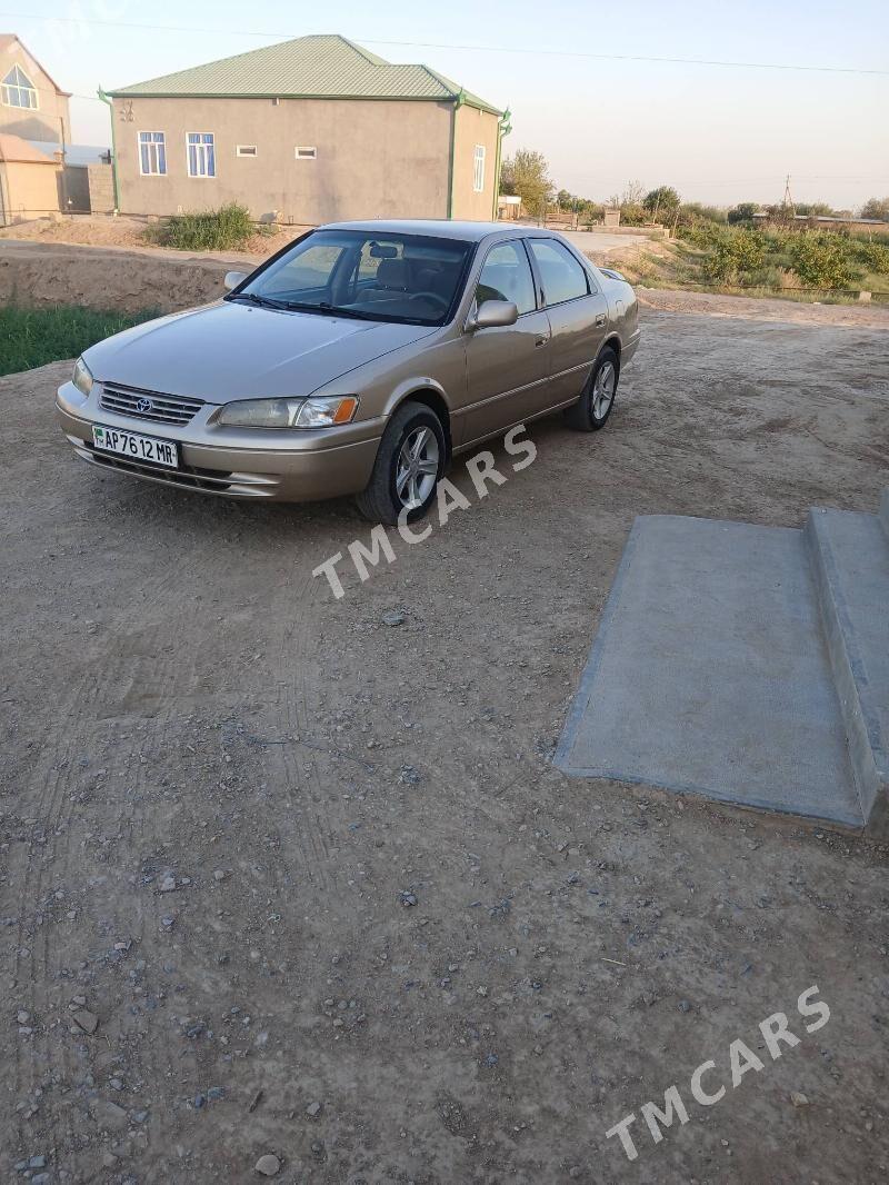 Toyota Camry 1998 - 123 000 TMT - Мары - img 3