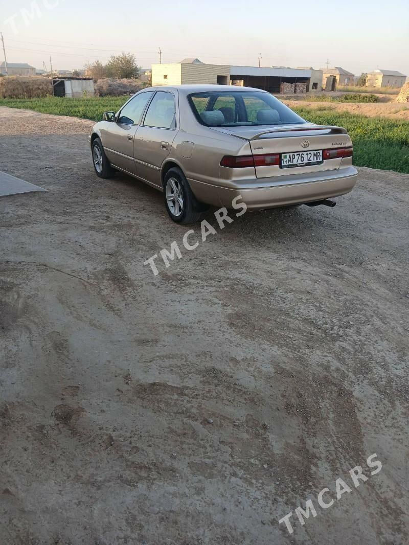 Toyota Camry 1998 - 123 000 TMT - Мары - img 2