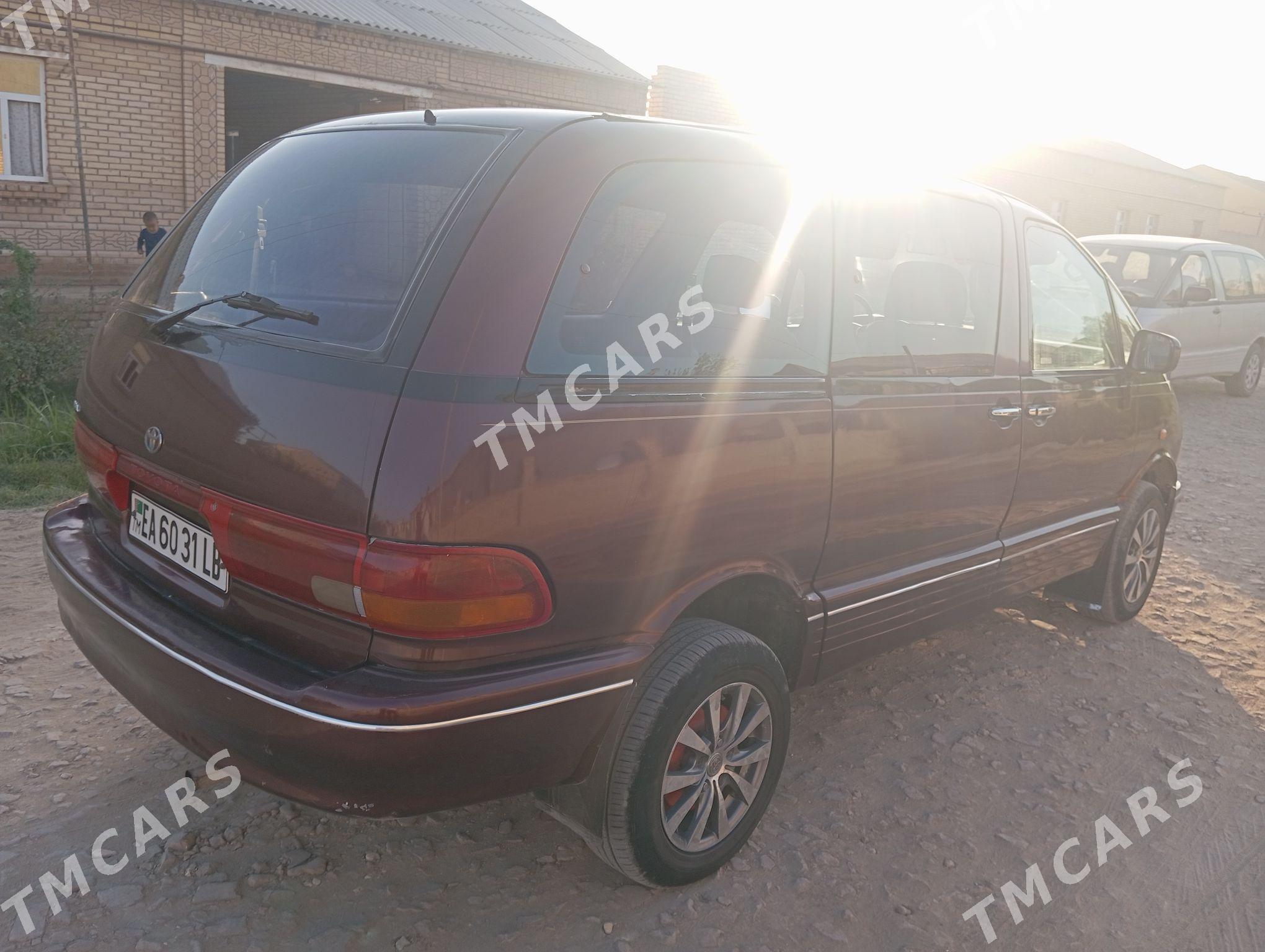 Toyota Previa 1995 - 80 000 TMT - Халач - img 3
