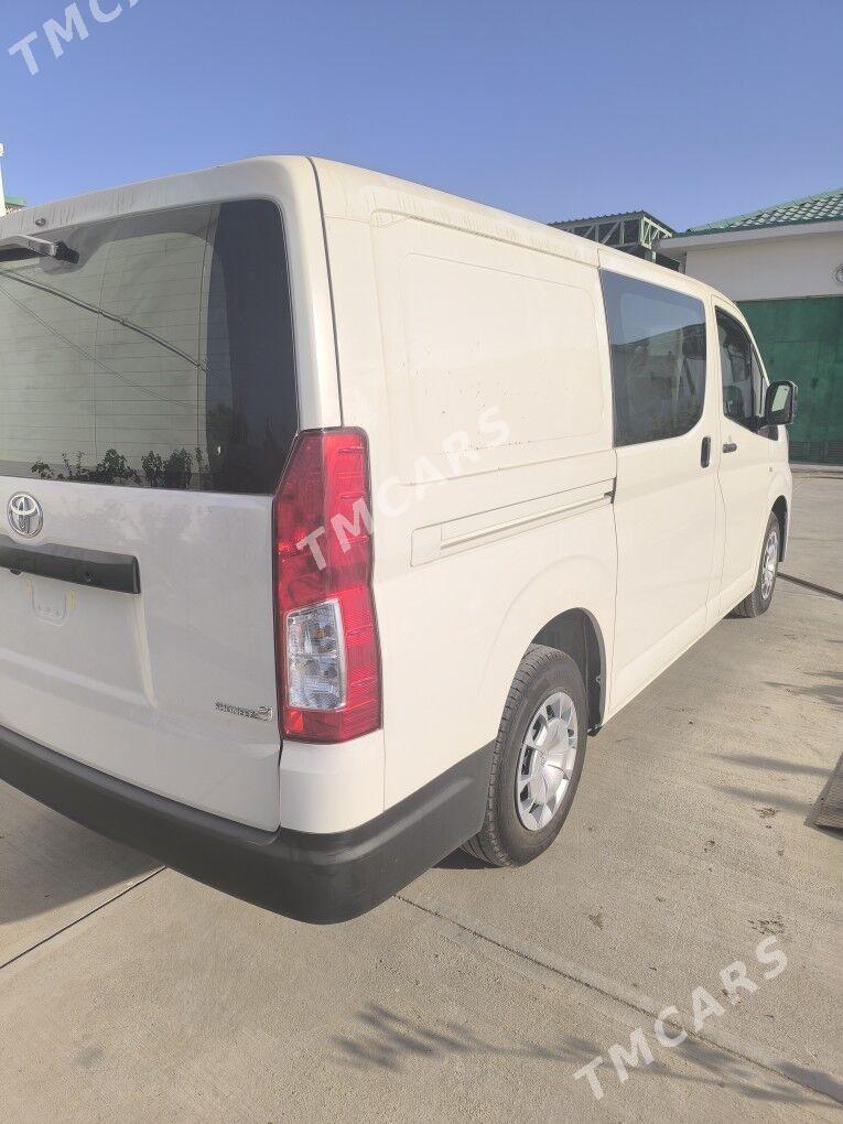 Toyota Hiace 2025 - 650 000 TMT - Parahat 6 - img 3