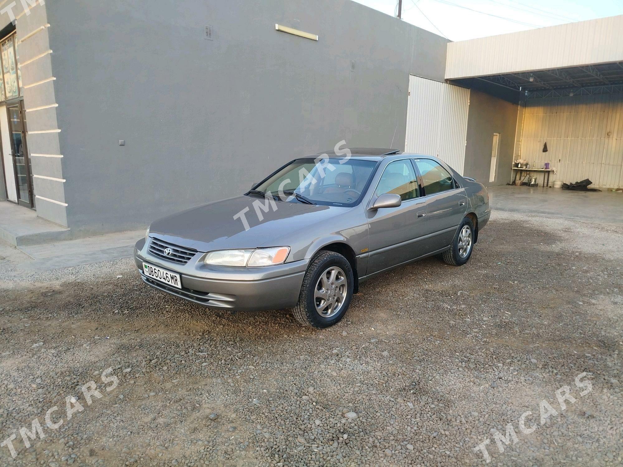 Toyota Camry 1998 - 138 000 TMT - Мары - img 6