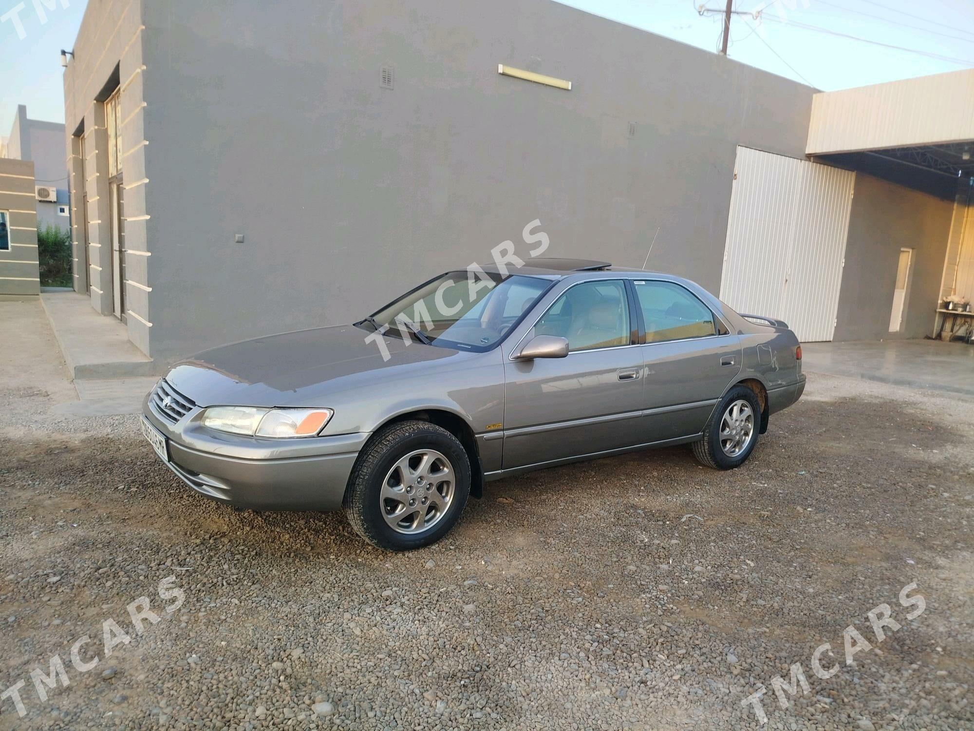 Toyota Camry 1998 - 138 000 TMT - Мары - img 8