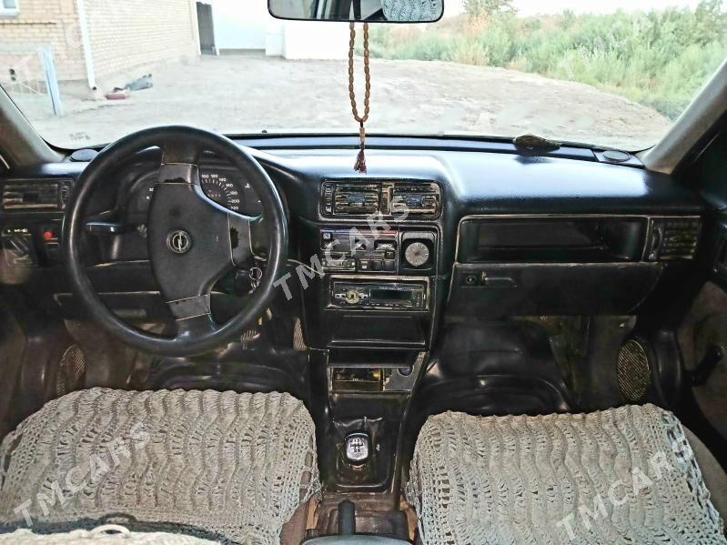 Opel Vectra 1992 - 26 000 TMT - Мары - img 5