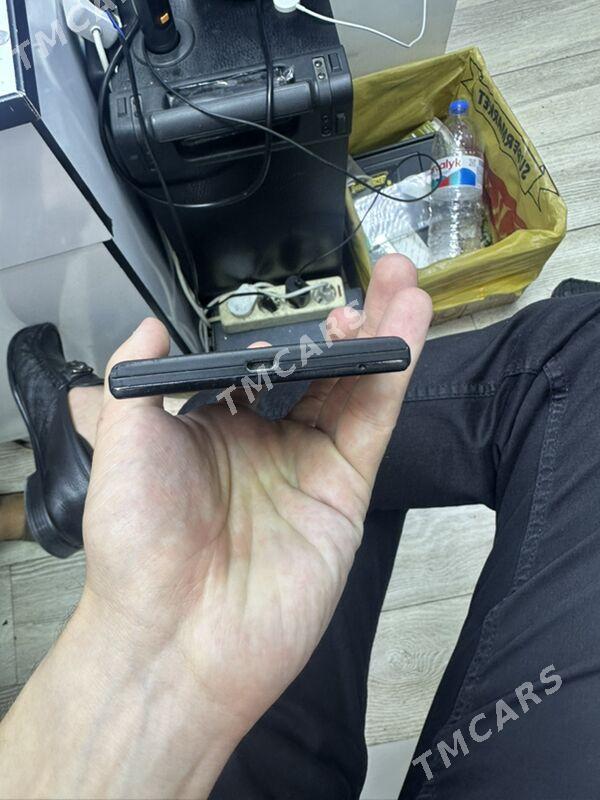 BlackBerry Z3 - Aşgabat - img 4