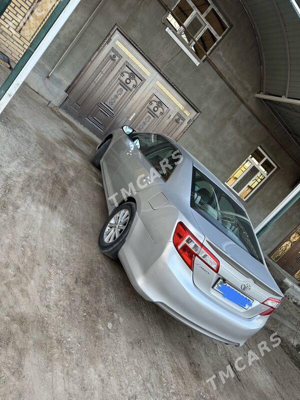 Toyota Camry 2012 - 230 000 TMT - Дашогуз - img 4