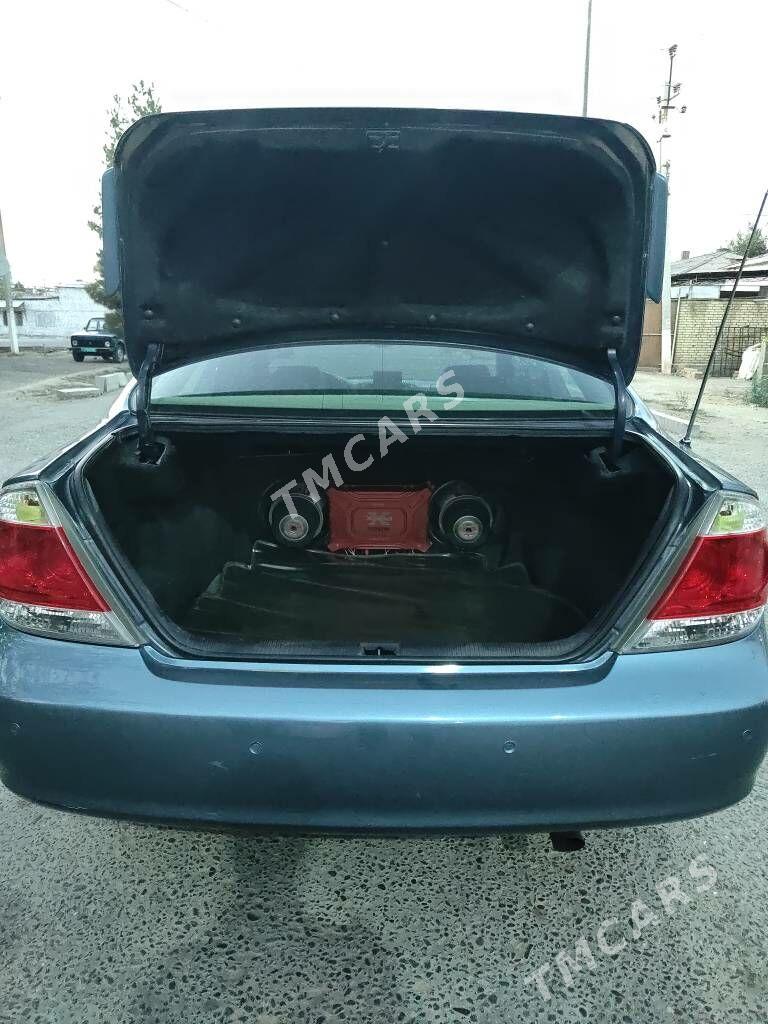 Toyota Camry 2005 - 220 000 TMT - Mary - img 4