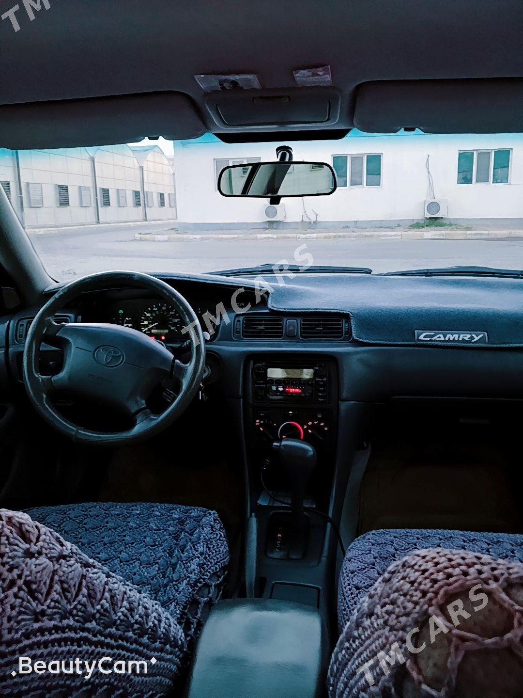 Toyota Camry 2001 - 127 000 TMT - Aşgabat - img 4