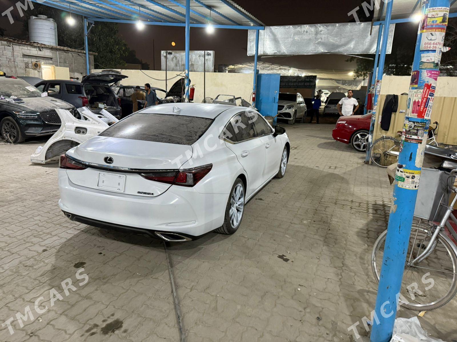 Lexus ES 350 2021 - 420 000 TMT - Aşgabat - img 3