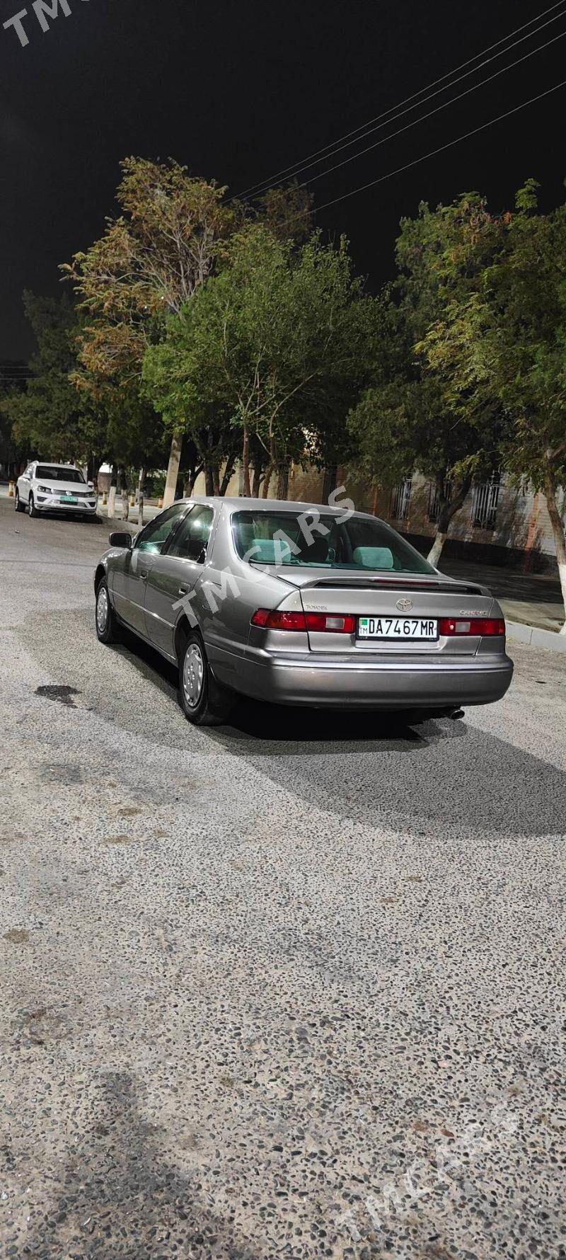 Toyota Camry 1998 - 135 000 TMT - Мары - img 3