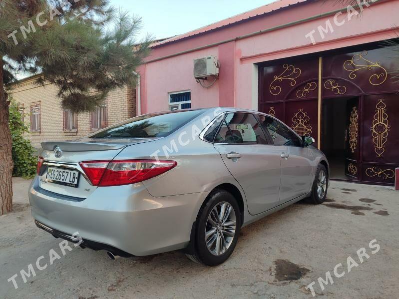Toyota Camry 2017 - 270 000 TMT - Туркменабат - img 4