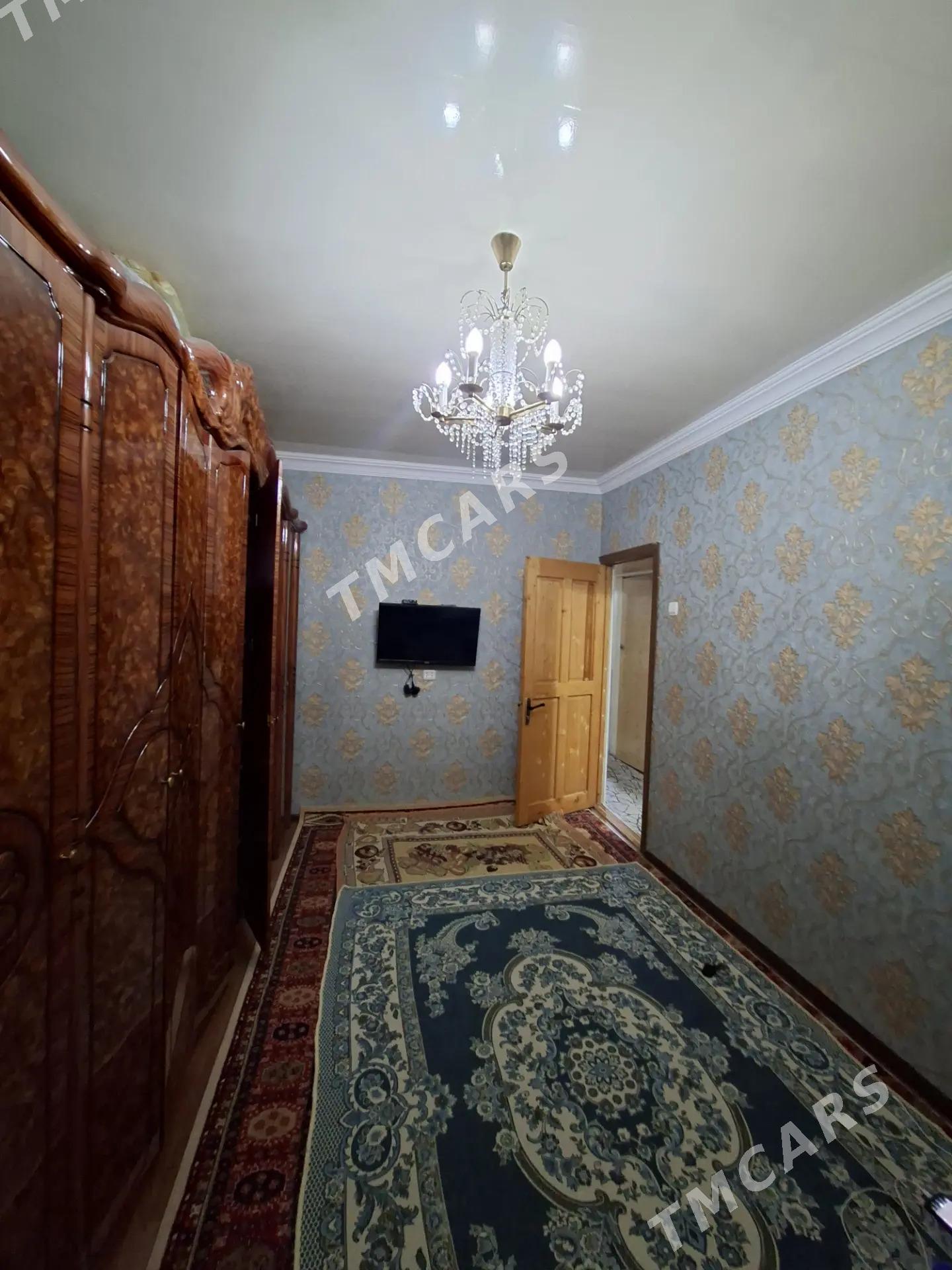 Mir Sewcenka Bolgarka 2 Kom - 1 мкр - img 2