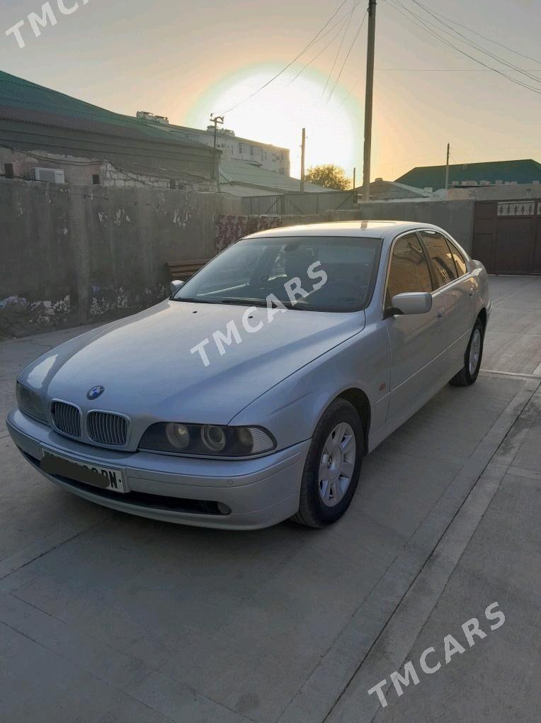 BMW E39 2002 - 125 000 TMT - Balkanabat - img 2