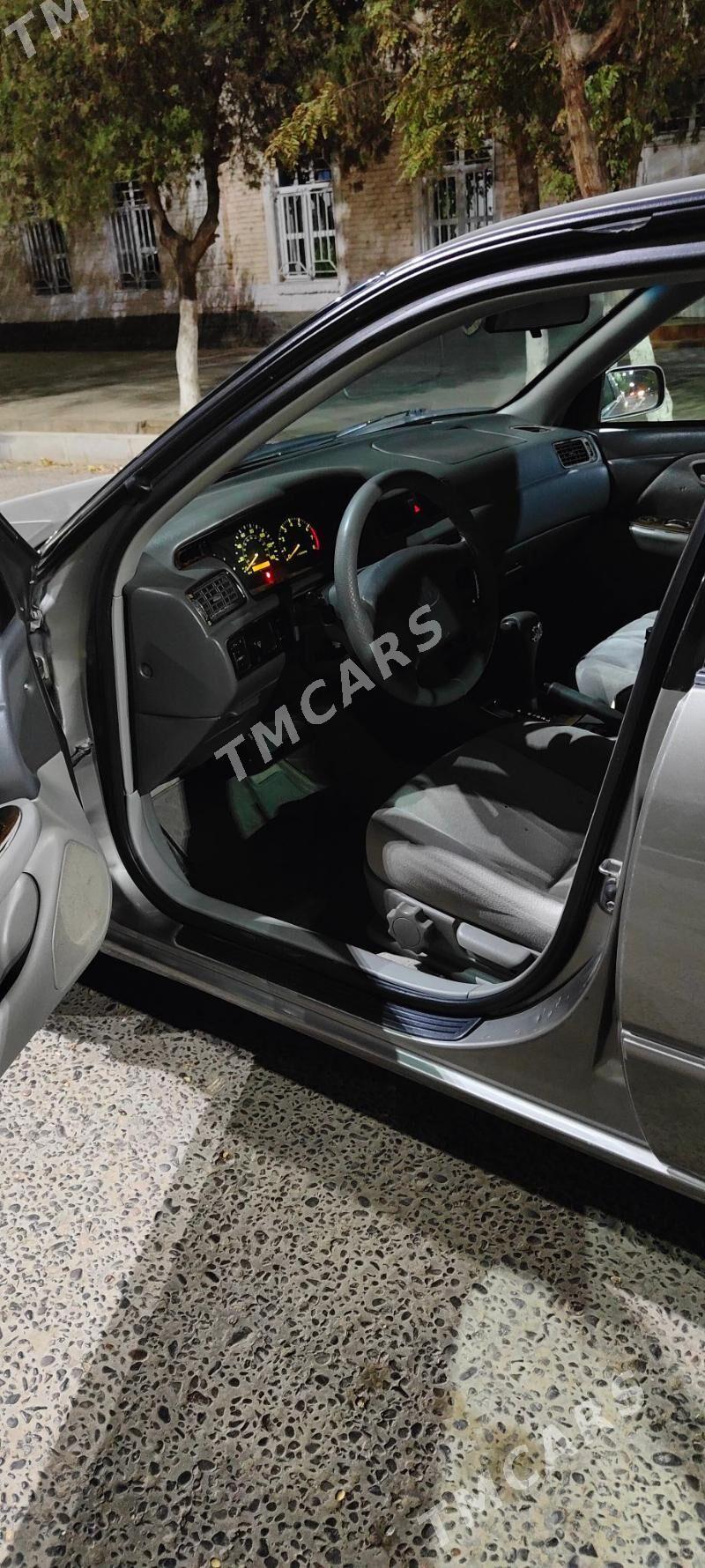Toyota Camry 1998 - 135 000 TMT - Мары - img 4