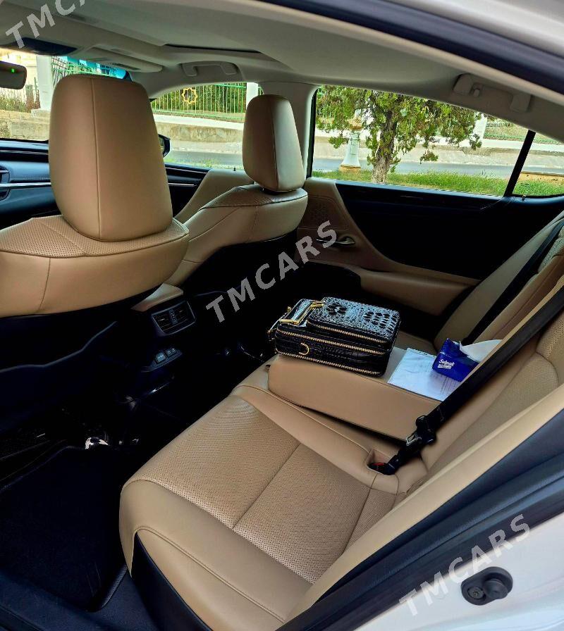 Lexus ES 350 2020 - 525 000 TMT - 11 мкр - img 3