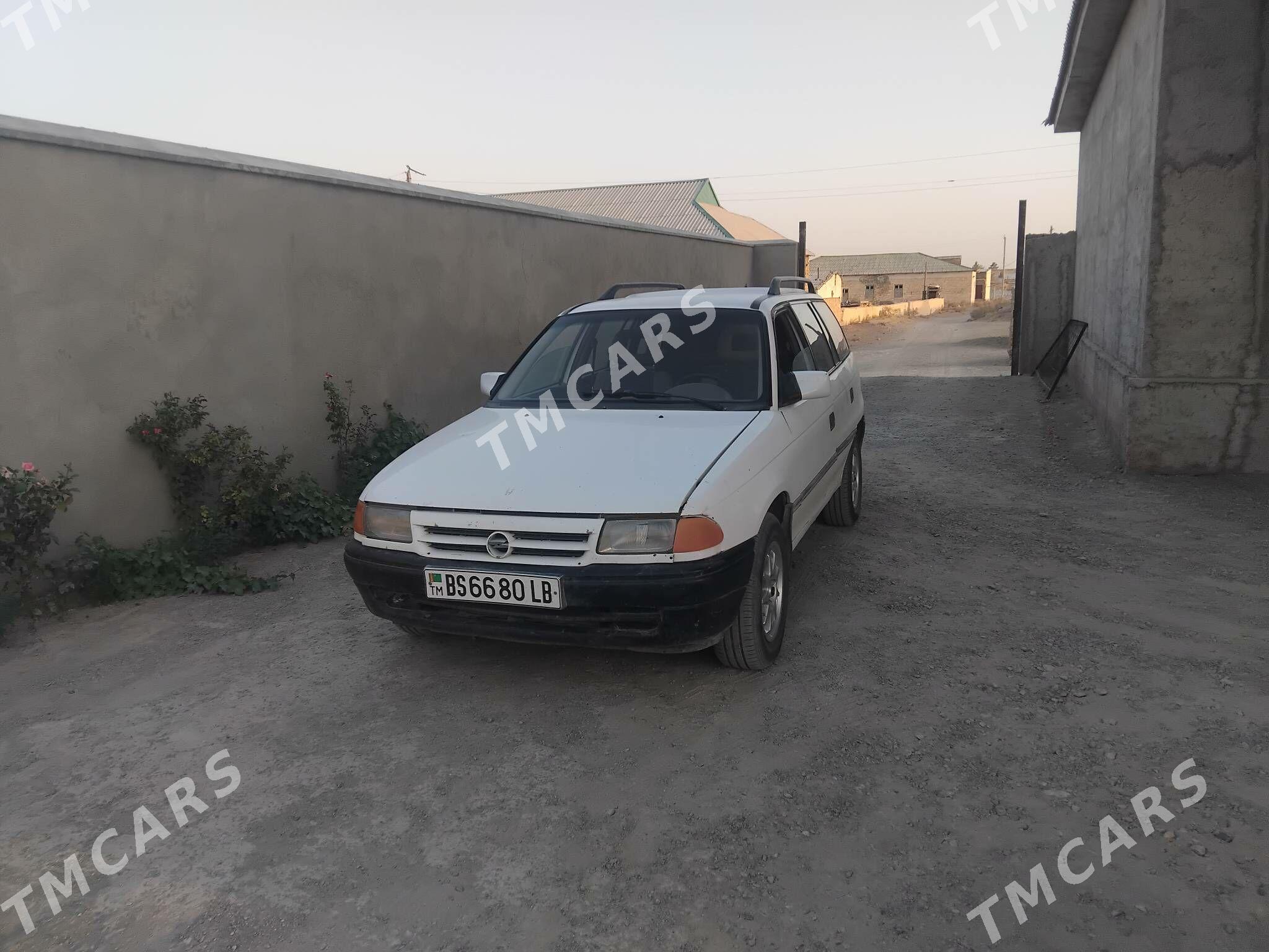 Opel Astra 1992 - 24 000 TMT - Köýtendag - img 4