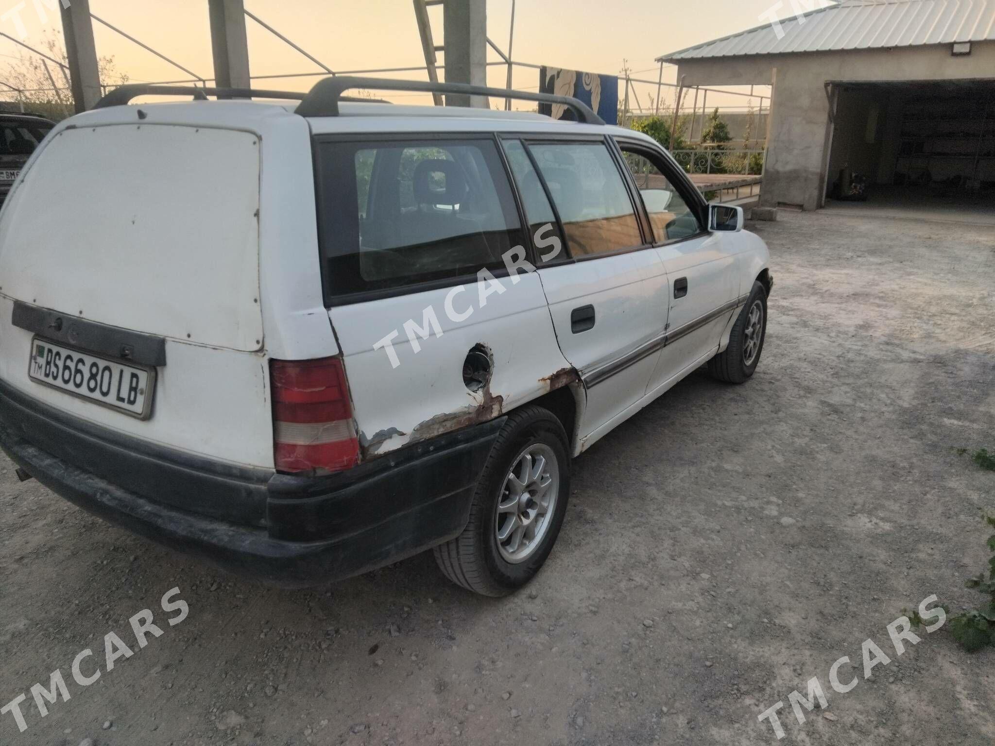 Opel Astra 1992 - 24 000 TMT - Köýtendag - img 2