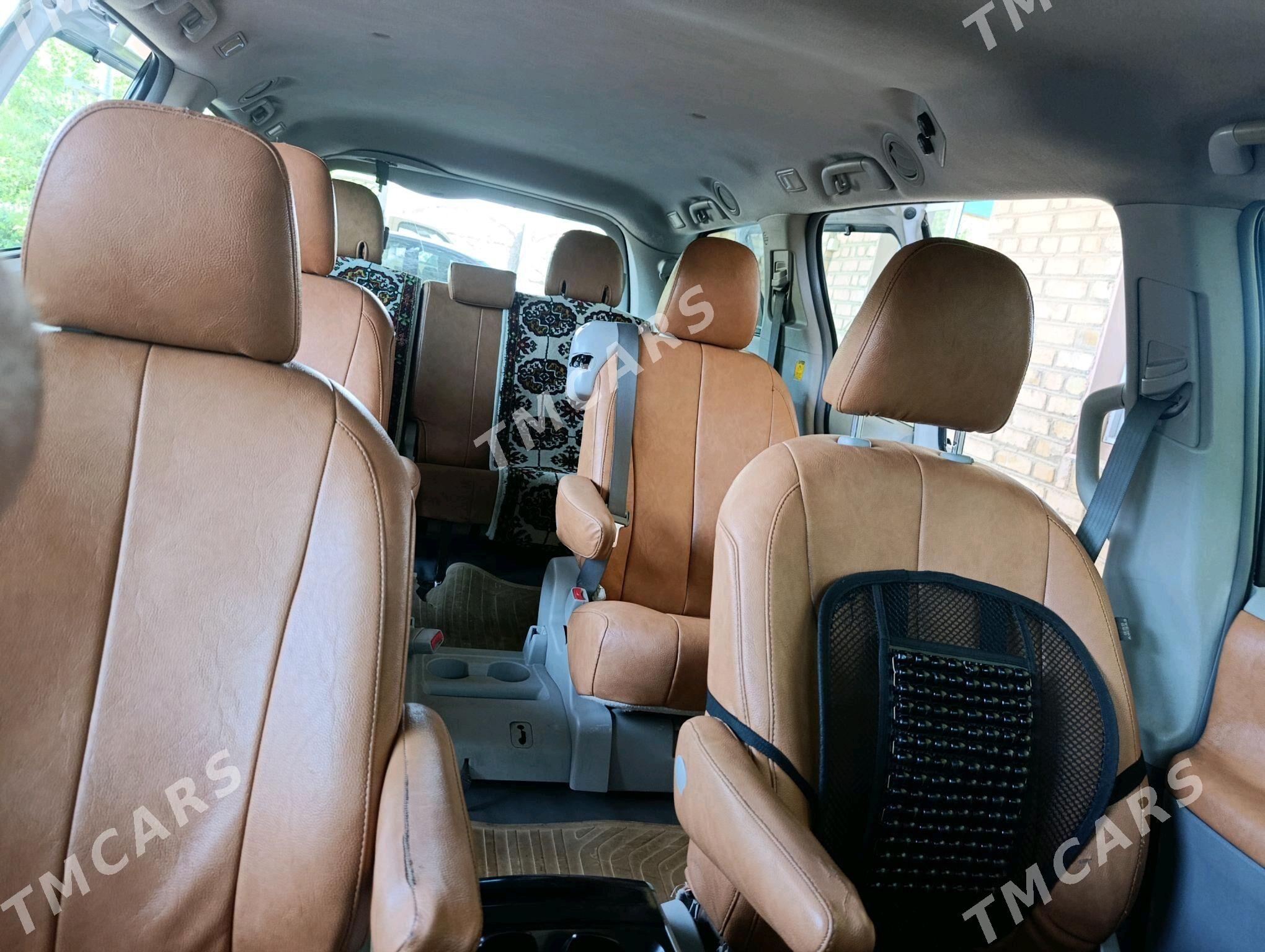 Toyota Sienna 2011 - 265 000 TMT - Türkmengala - img 9