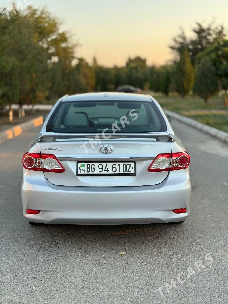 Toyota Corolla 2011 - 160 000 TMT - Дашогуз - img 4