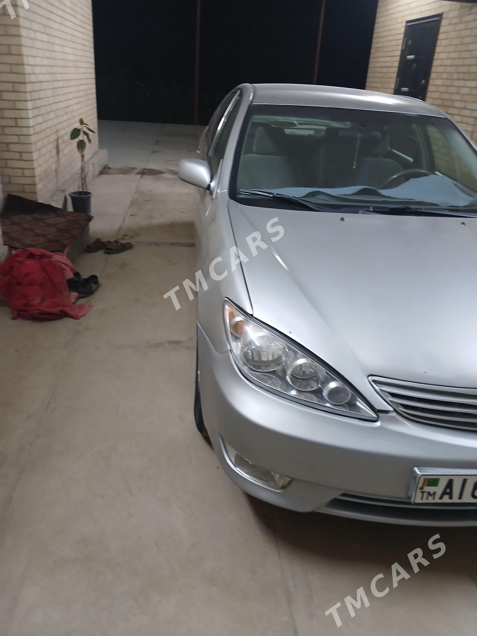 Toyota Camry 2004 - 140 000 TMT - Farap - img 2