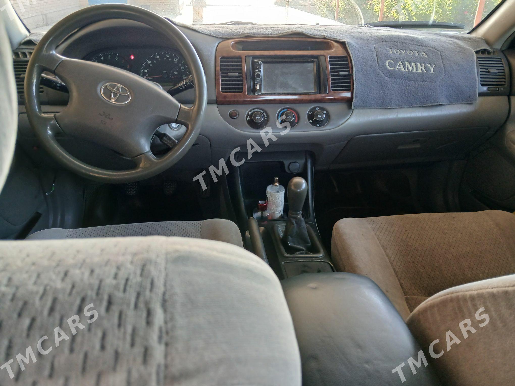 Toyota Camry 2004 - 140 000 TMT - Farap - img 4