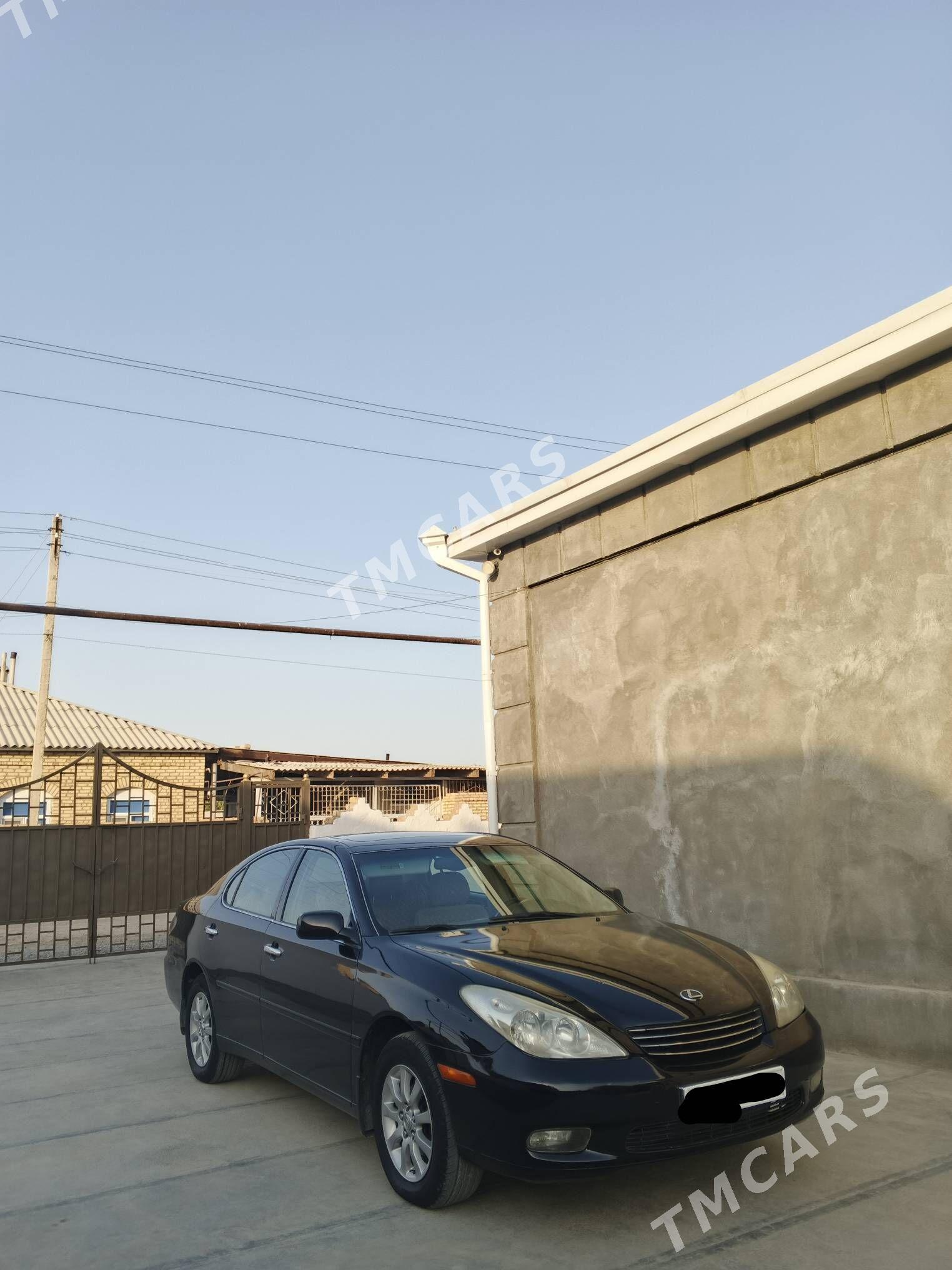Lexus ES 300 2003 - 166 000 TMT - Мары - img 4