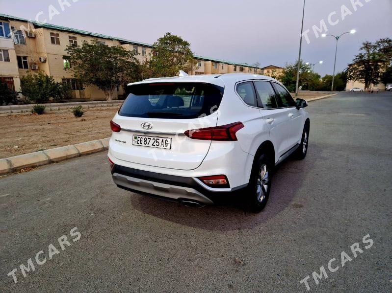 Hyundai Santa Fe 2019 - 294 000 TMT - Aşgabat - img 8