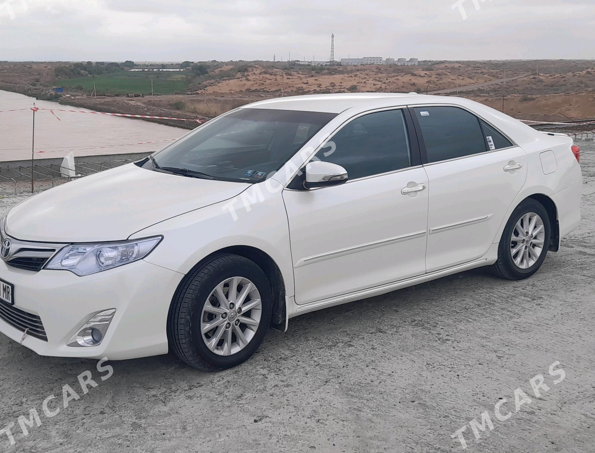 Toyota Camry 2013 - 220 000 TMT - Мары - img 6