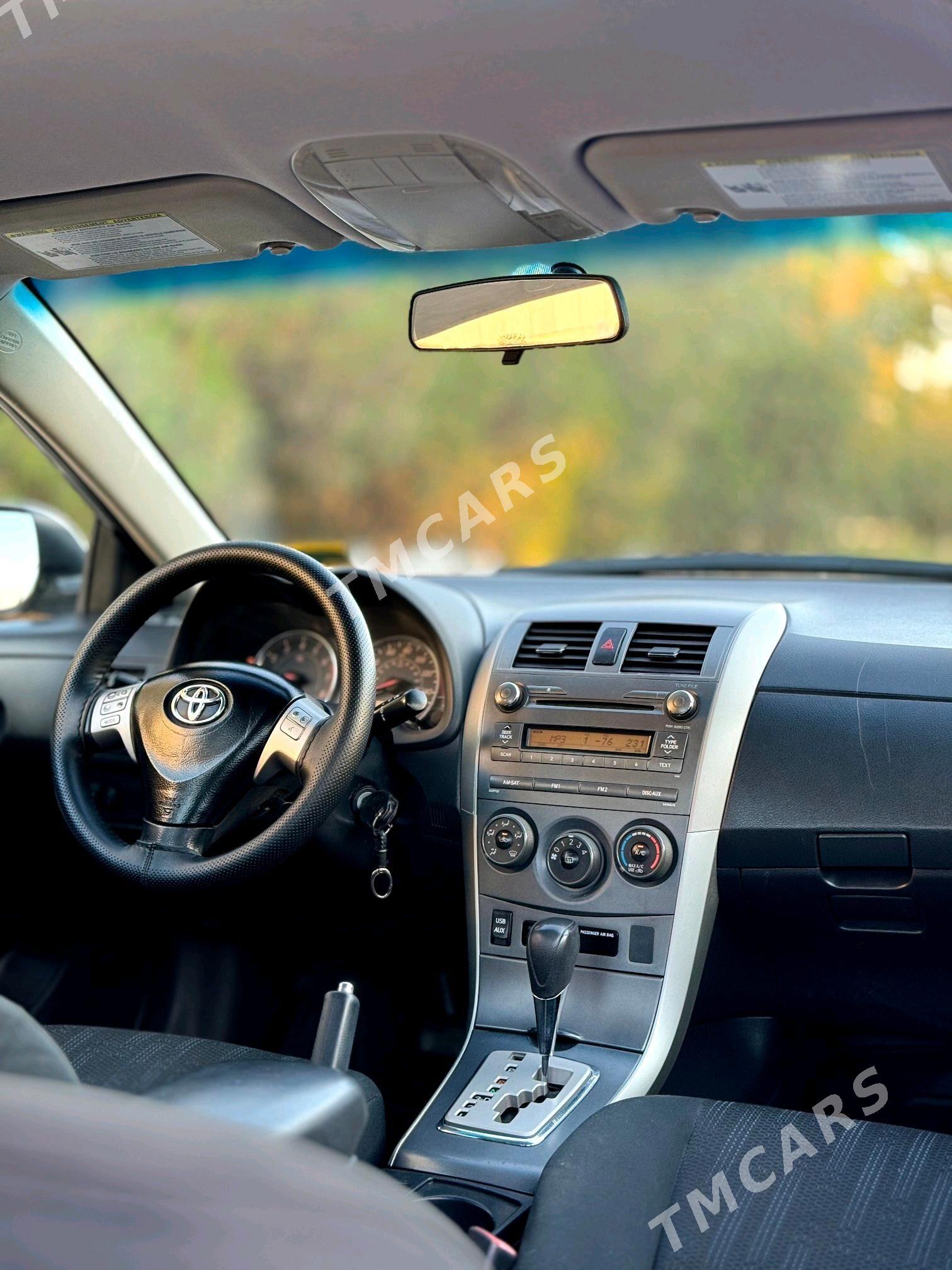 Toyota Corolla 2011 - 170 000 TMT - Дашогуз - img 8