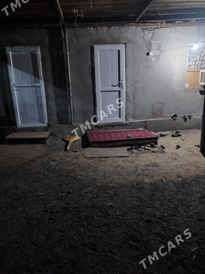 kwartirant gerek 2sany Jay ba - Ak bugdaý etraby - img 2