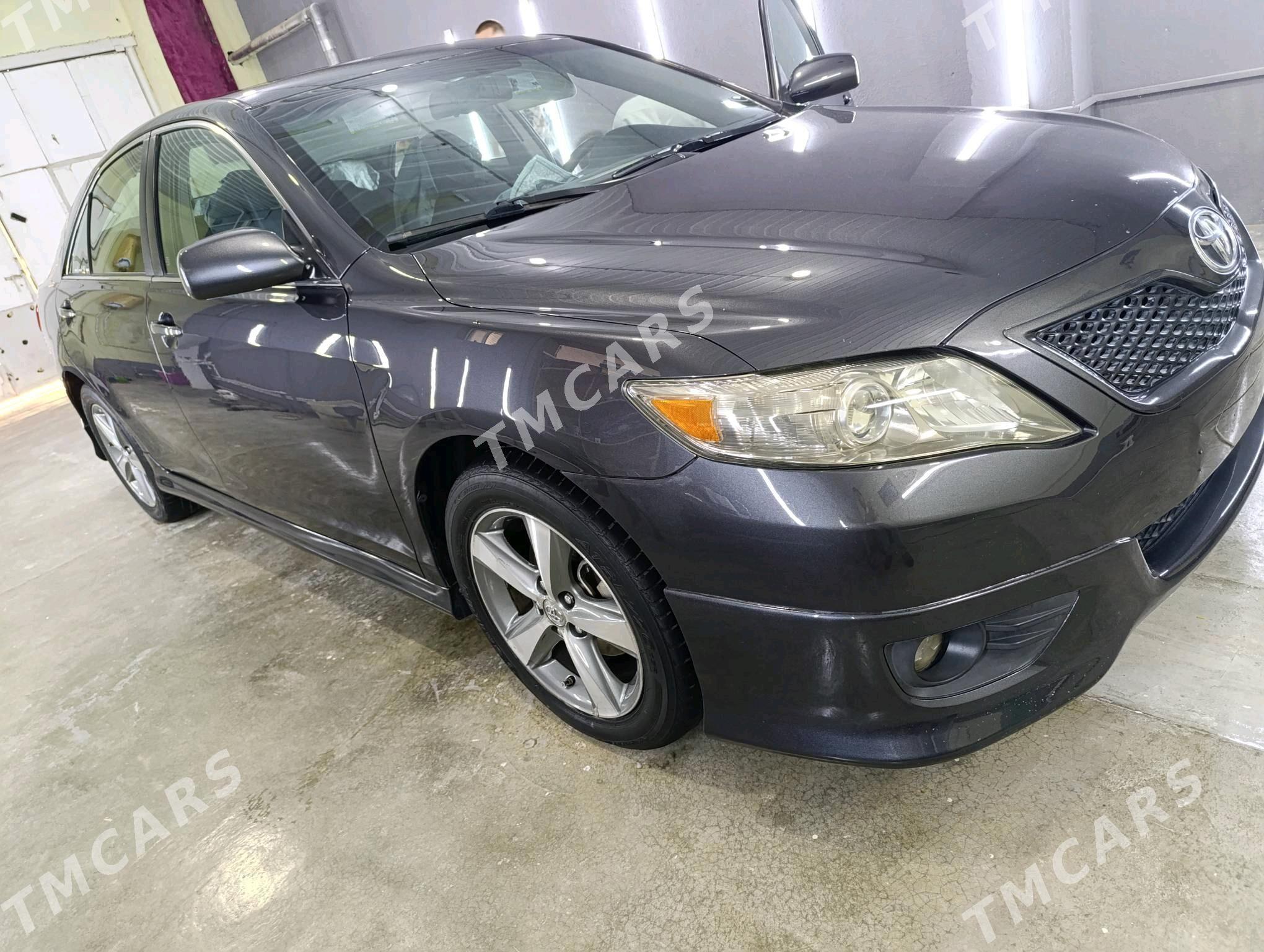 Toyota Camry 2010 - 220 000 TMT - Мары - img 7