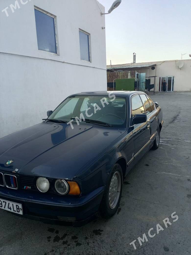 BMW E34 1990 - 42 000 TMT - Türkmenabat - img 7