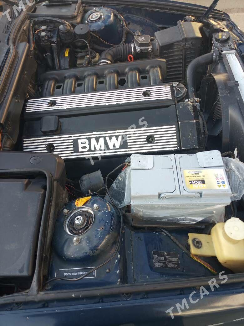 BMW E34 1990 - 42 000 TMT - Türkmenabat - img 3