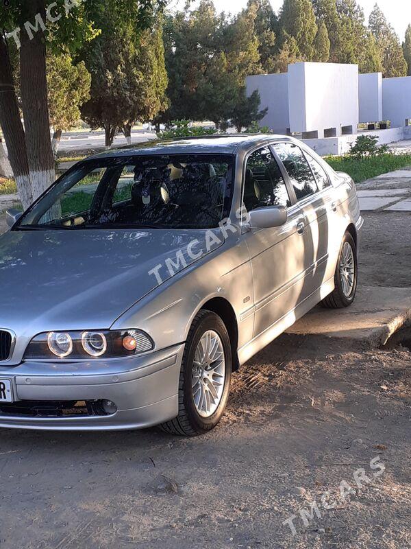BMW 530 2002 - 115 000 TMT - Байрамали - img 4