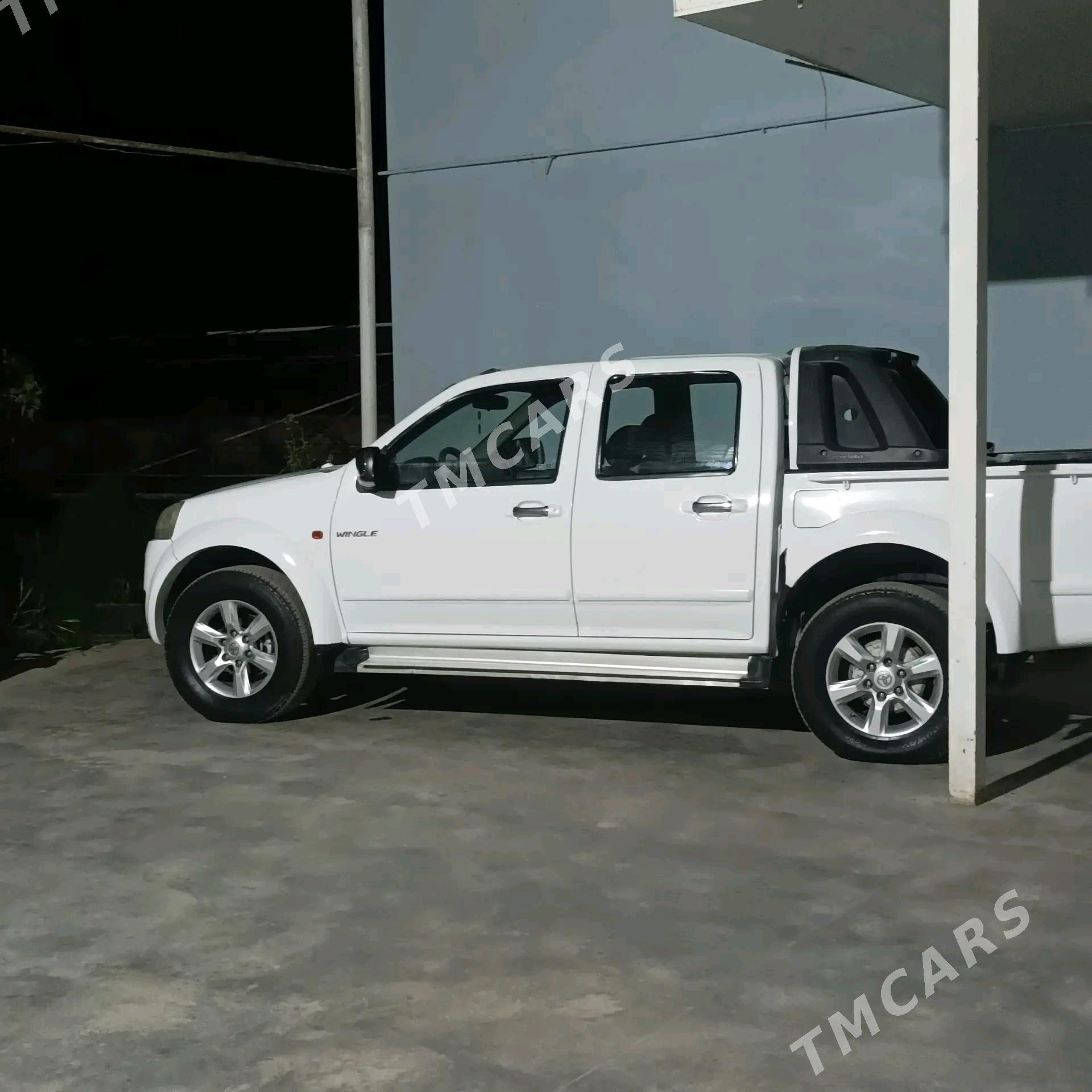 Toyota Hilux 2012 - 130 000 TMT - Туркменабат - img 4