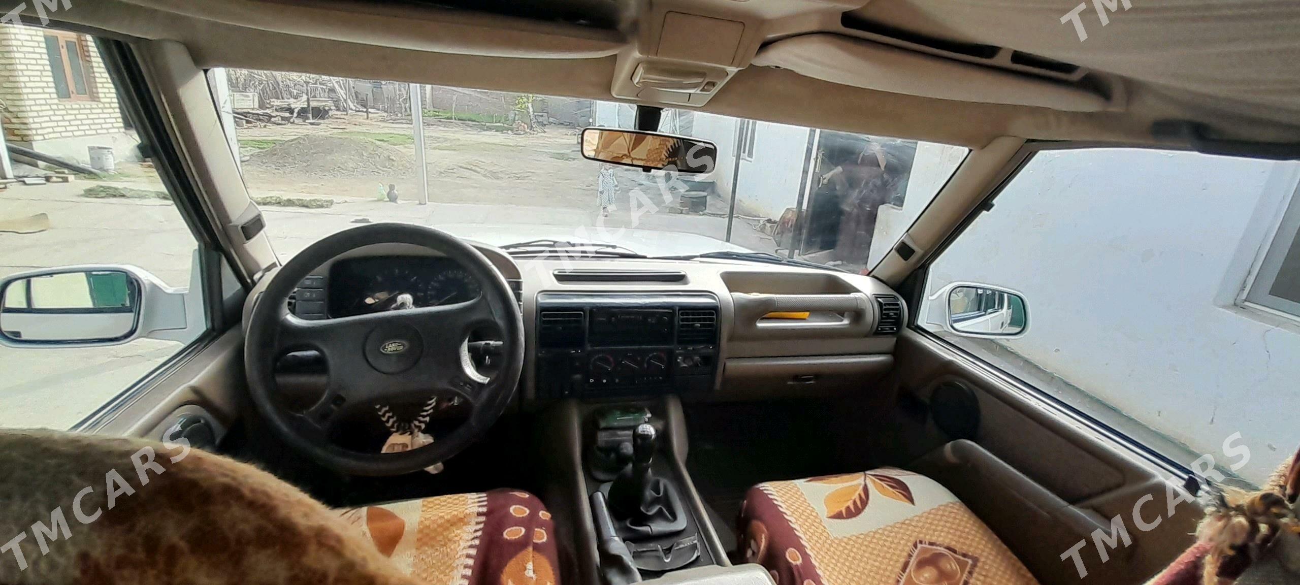 Land Rover Discovery 1996 - 65 000 TMT - Бахарден - img 5