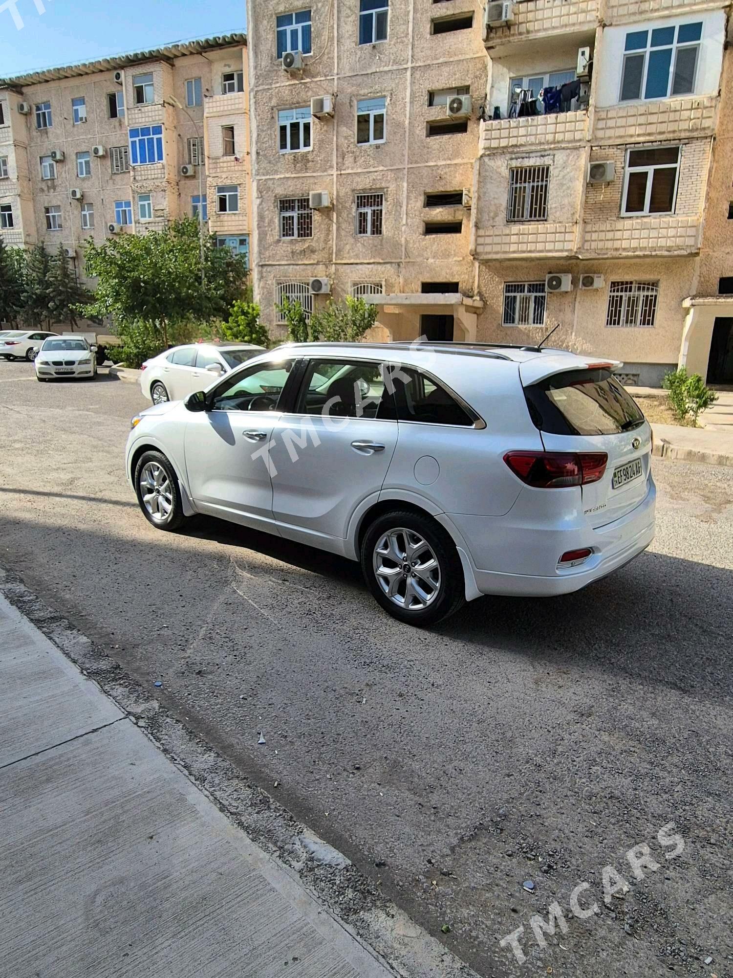 Kia Sorento 2019 - 340 000 TMT - Aşgabat - img 3