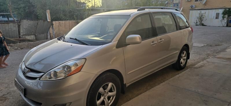 Toyota Sienna 2008 - 220 000 TMT - Mary - img 2