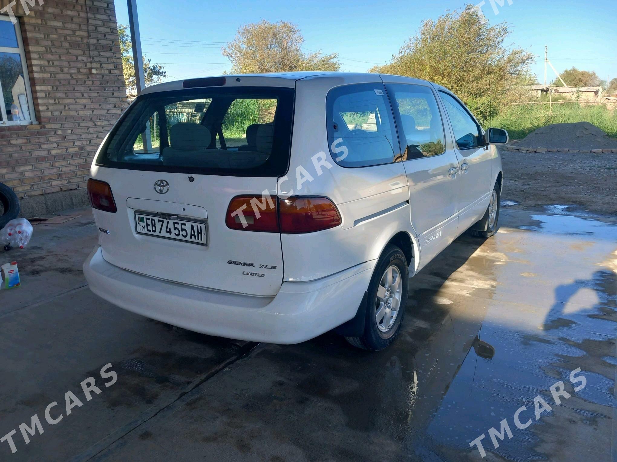 Toyota Sienna 2000 - 138 000 TMT - Tejen - img 5