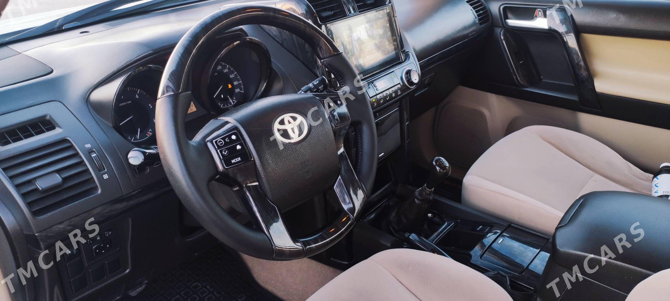 Toyota Land Cruiser Prado 2012 - 400 000 TMT - Мары - img 4
