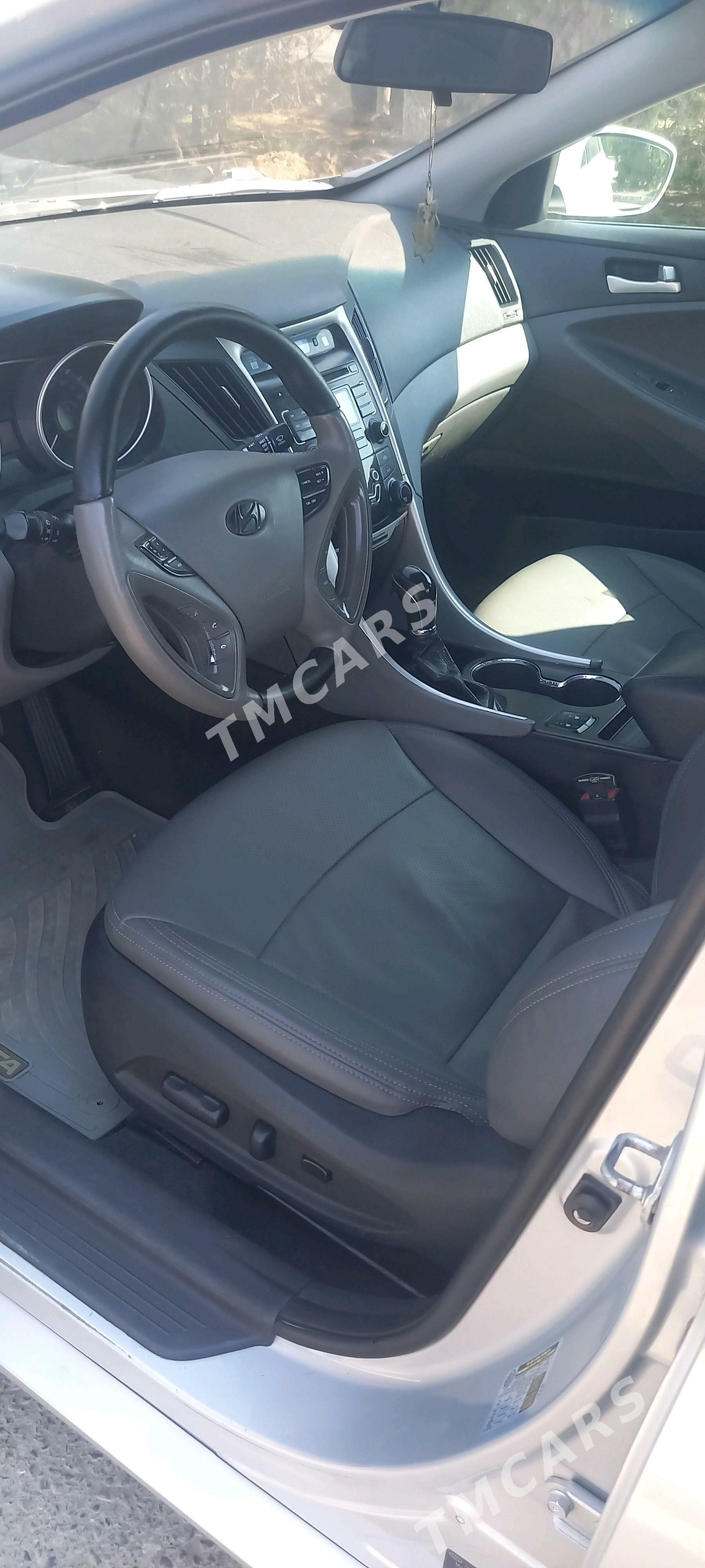 Hyundai Sonata 2011 - 135 000 TMT - Gubadag - img 7