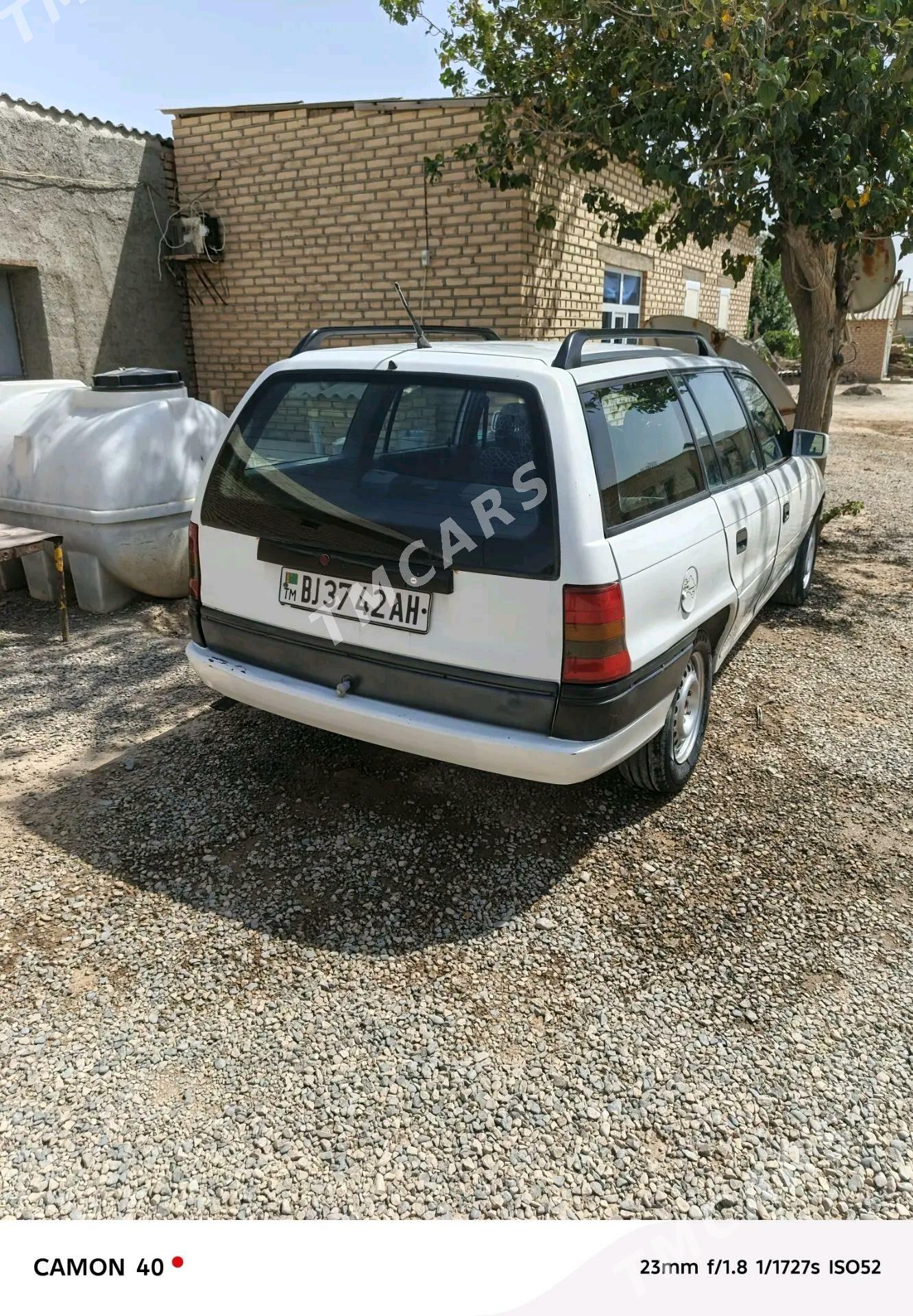 Opel Astra 1994 - 35 000 TMT - Kaka - img 2