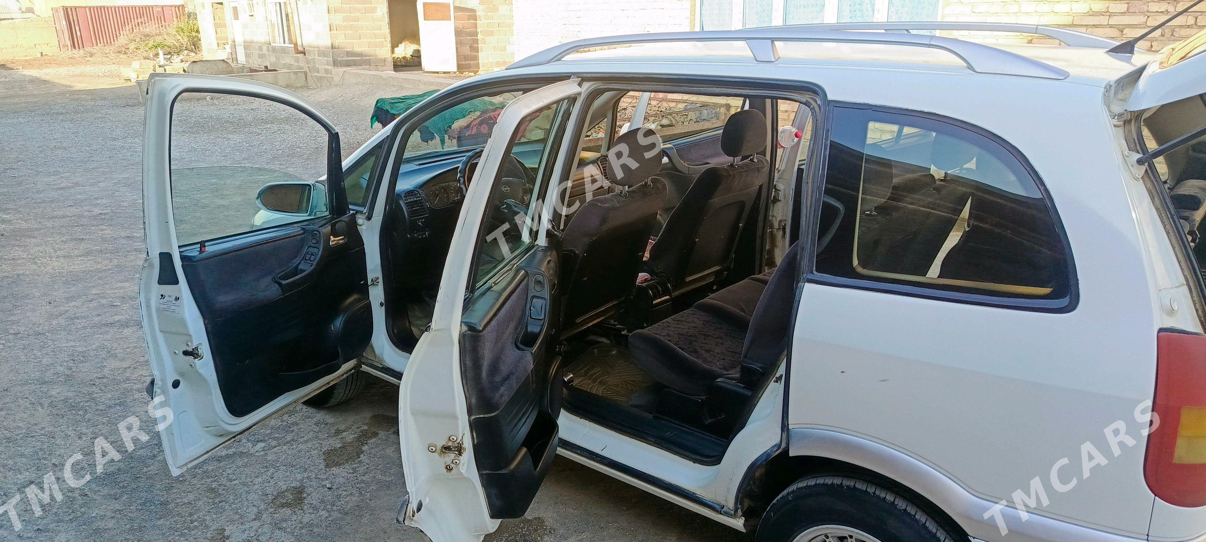 Opel Zafira 1999 - 61 000 TMT - Бахарден - img 2