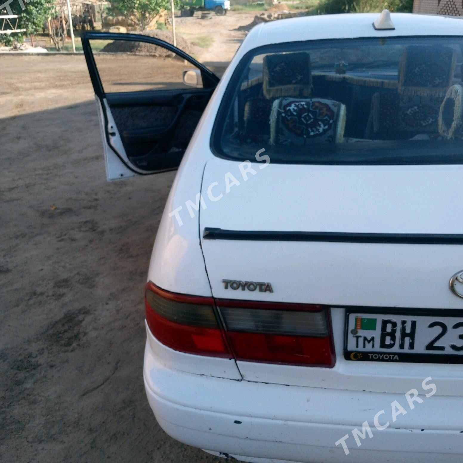 Toyota Corona 1994 - 45 000 TMT - Sakar - img 4