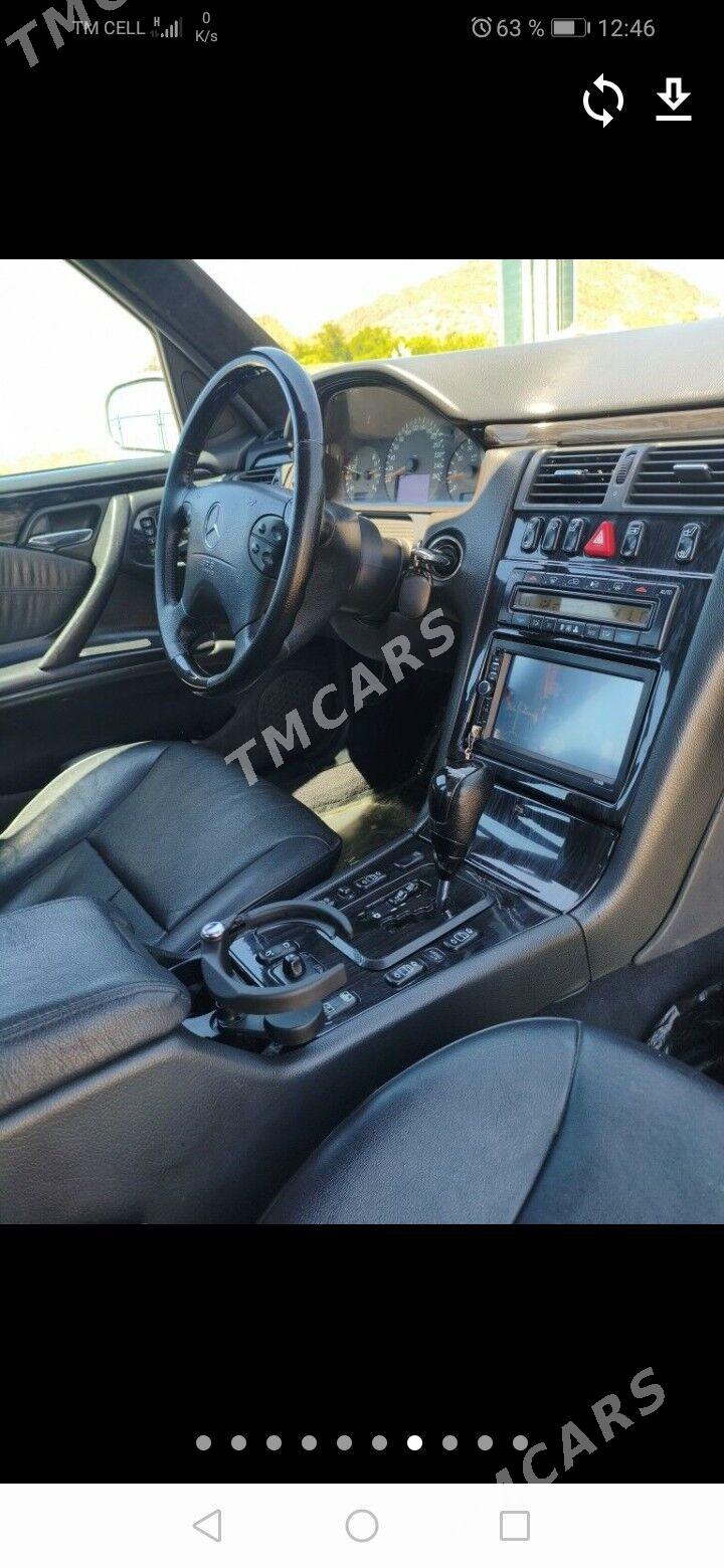 Mercedes-Benz E320 2001 - 140 000 TMT - Балканабат - img 4