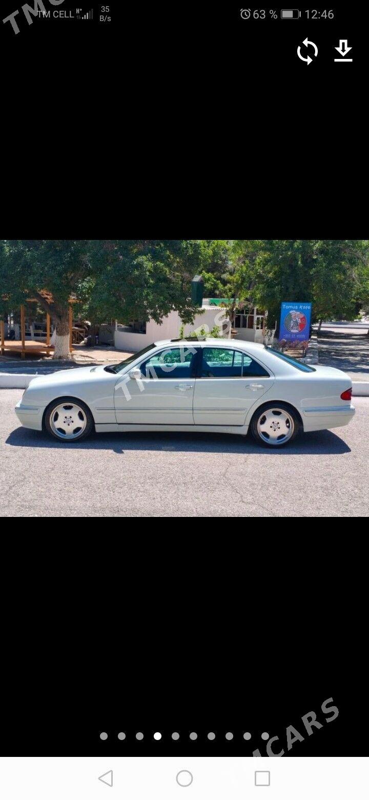 Mercedes-Benz E320 2001 - 140 000 TMT - Балканабат - img 3