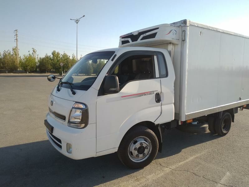 Kia Bongo 2021 - 290 000 TMT - Дашогуз - img 5